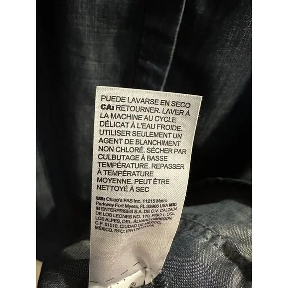 Chico’s size 3 (XL) blue button front long sleeve pockets tunic top - Picture 6 of 7